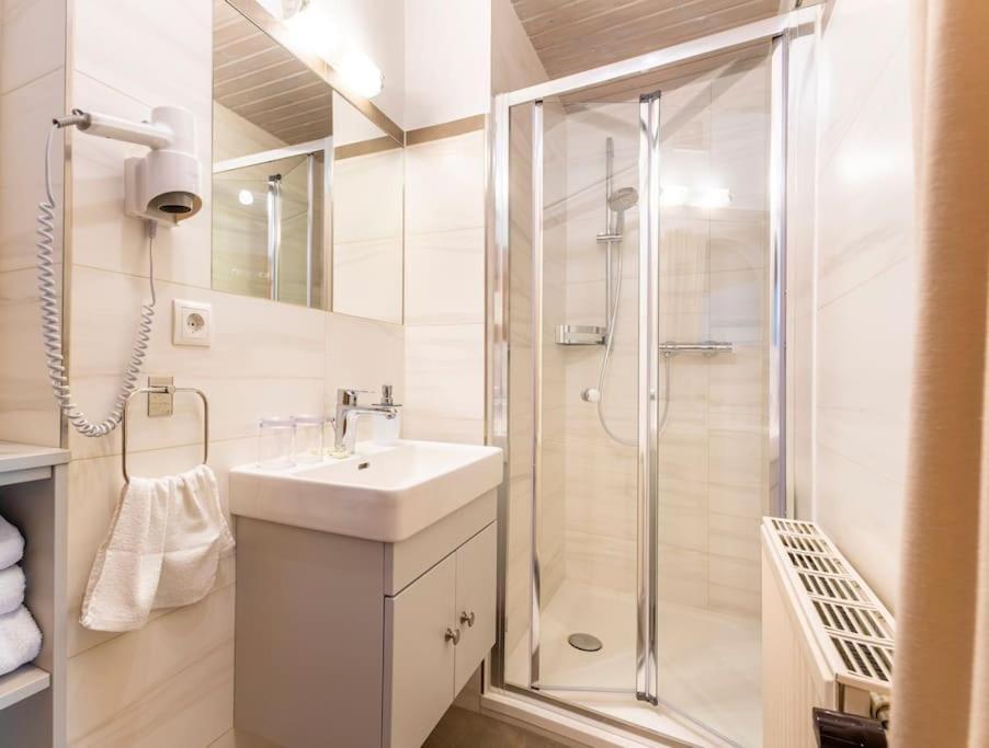 Unterwoehrlehen Appartement Faistenau Buitenkant foto