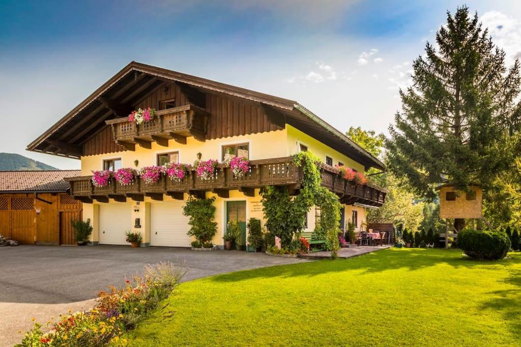 Unterwoehrlehen Appartement Faistenau Buitenkant foto